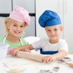 Kid&#39;s Kitchen. DIY children&#39;s kitchen 