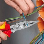 Очистка провода от оболочки без повреждения